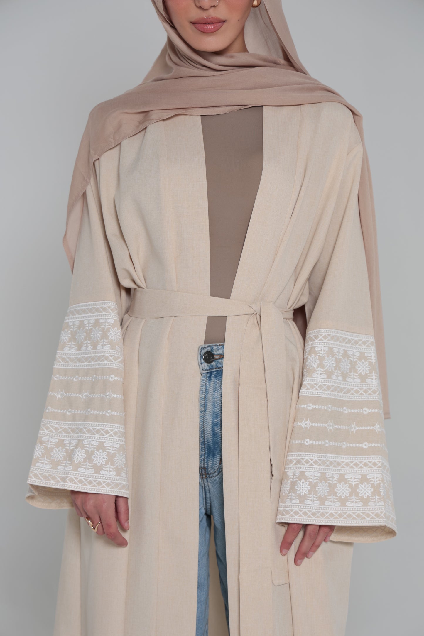 Saja Open abaya